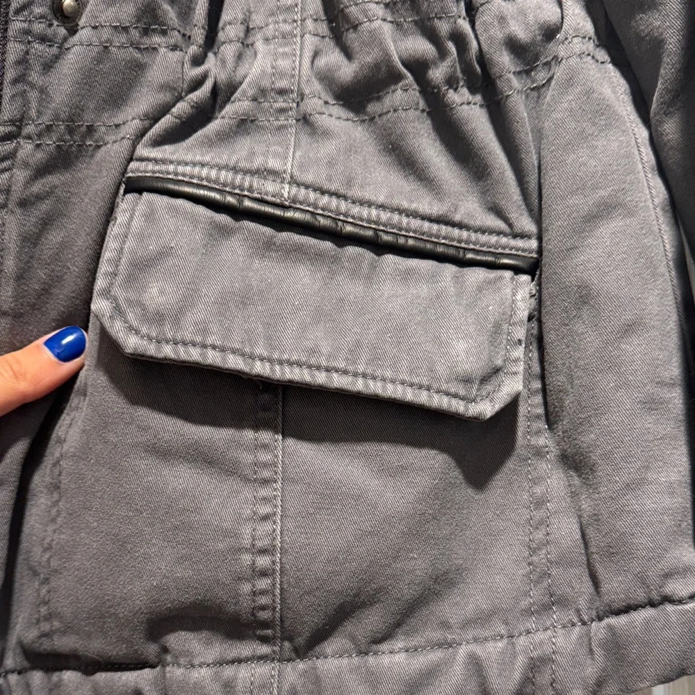 Gray Hooded Jacket with Sherpa Lining - Picture 3 of 6